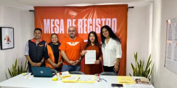 Mirely Vargas Saucedo se registra como precandidata de MC a presidenta municipal de Puerto Morelos