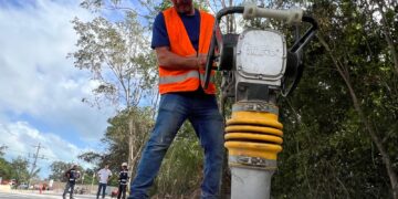 Llama gobierno de Isla Mujeres a tomar precauciones viales por las obras de infraestructura