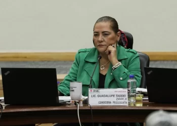 Presidenta del INE designa a cuatro mujeres en puestos claves