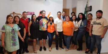 Calienta motores la 'ola naranja' en Puerto Morelos