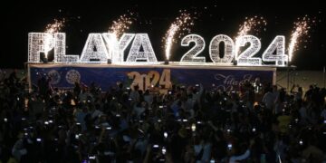 Reciben solidarenses y visitantes Año Nuevo 2024 en el Portal Maya