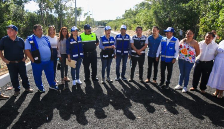 Supervisa Lili Campos obras públicas en Puerto Aventuras