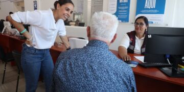 Promueve gobierno de Ana Paty Peralta atención eficiente en materia de trámites en Cancún