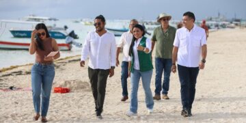 Gobierno de Puerto Morelos proyecta embellecimiento de seis accesos a playas públicas