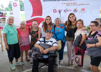 Mara Lezama encabezó campaña “Abrigando Corazones” en el renovado parque Aarón Merino