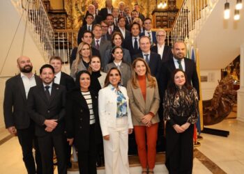 Refrenda Atenea Gómez alianzas con Grupo Inverotel