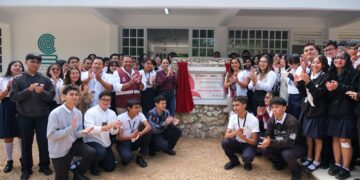 Mara Lezama entrega 5 nuevas aulas en el Plantel 4 del Colegio de Bachilleres de Cancún