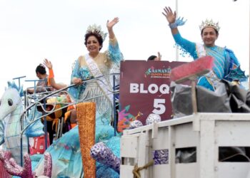 “Carnaval Cancún 2024” cautiva a cancunenses y turistas en su cuarto día