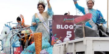 “Carnaval Cancún 2024” cautiva a cancunenses y turistas en su cuarto día