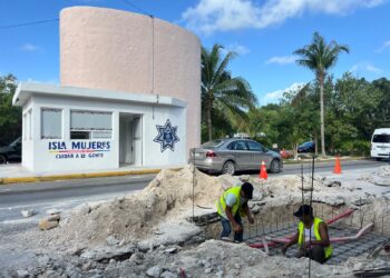 Llama gobierno de Isla Mujeres a tomar previsiones ante construcción del arco de seguridad en Costa Mujeres
