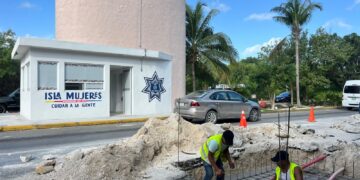 Llama gobierno de Isla Mujeres a tomar previsiones ante construcción del arco de seguridad en Costa Mujeres