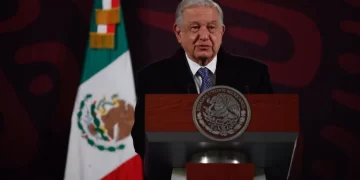 Vivimos momento estelar en la historia de la patria, señala AMLO