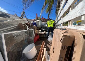 Realizan con éxito Jornada de Descacharrización en colonia La Gloria de Isla Mujeres