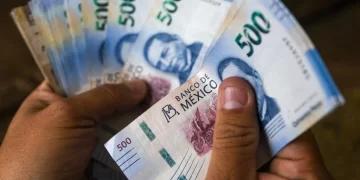 En comisión senatorial aprueban aumentar de 15 a 30 días pago de aguinaldo