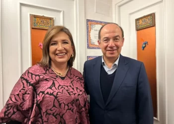 Xóchitl Gálvez se reúne con Felipe Calderón en Madrid