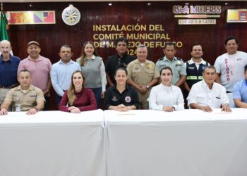 Instala Gobierno Municipal Comité Especializado en el Manejo del Fuego 2024 en Isla Mujeres