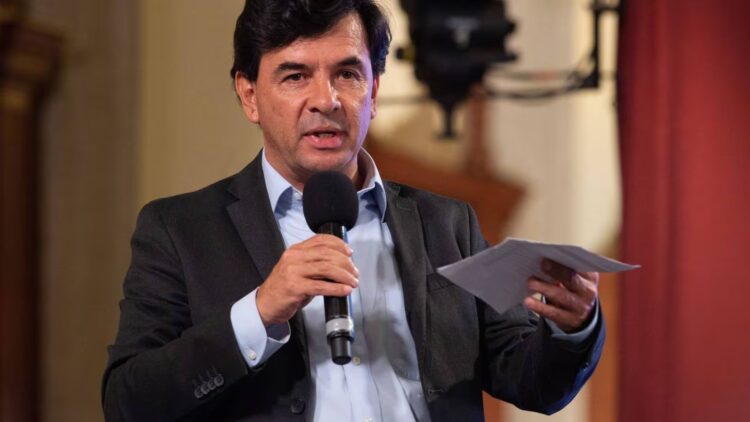 Jesús Ramírez Cuevas, vocero de AMLO, en camino a San Lázaro