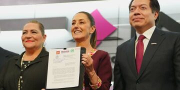 Se registra Claudia Sheinbaum ante el INE como candidata a la Presidencia de México