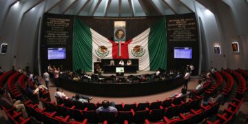 Aprueban reformas para visibilizar formas específicas de violencia contra la mujer
