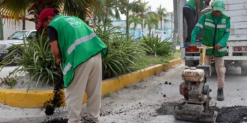 Gobierno de Puerto Morelos intensifica la rehabilitación de vialidades