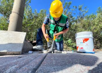 Fortalece gobierno de Isla Mujeres la red de alumbrado público en Costa Mujeres