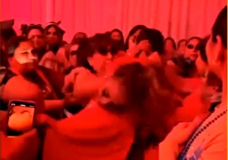 Los golpes al DIF, por el baile