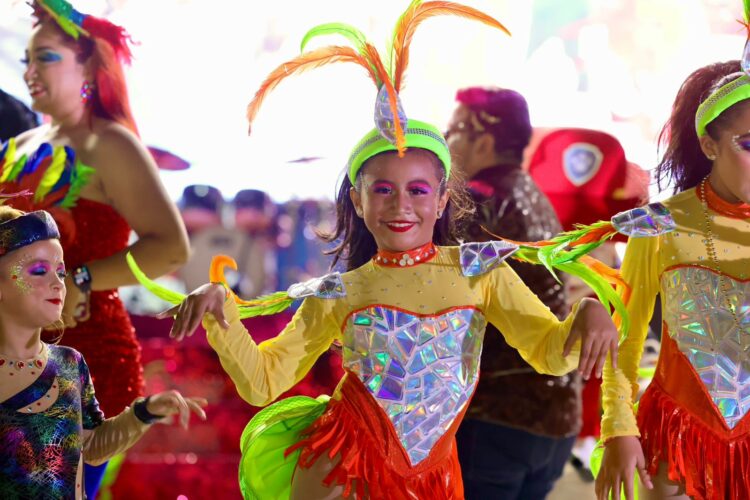 Exitosa presentación en Isla Mujeres durante Noche de la Alegría en Carnaval Fantasía Tropical 2024