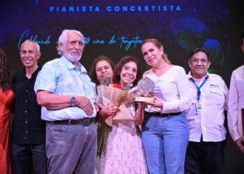 Homenaje a pianista y concertista Teresita Delgado en Playa del Carmen