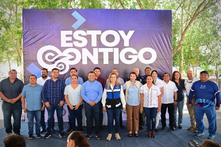 Atendió Lili Campos a vecinos de Palmas II en jornada "Estoy contigo"