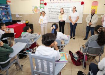 Fomentan valores cívicos y éticos entre las niñas y niños de Isla Mujeres