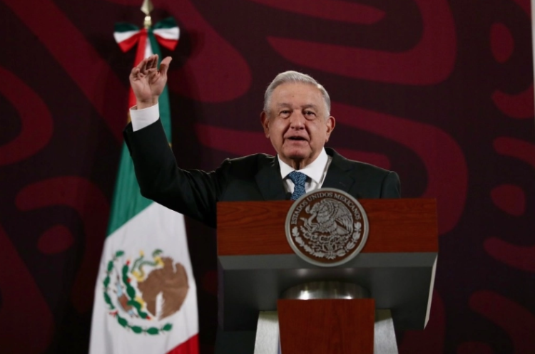 Desde 2019, van 511 mil mdp para el sector educativo: AMLO