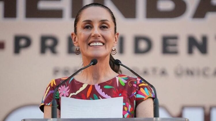 Miles de morenistas reciben a Claudia Sheinbaum en San Luis Potosí