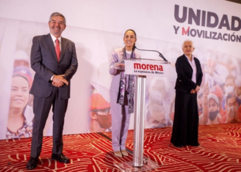 Denunciará Morena ante el INE guerra sucia de 'bots' contra Claudia Sheinbaum y López Obrador