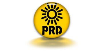 PRD define candidatos a diputados de mayoría y los registra ante el IEQROO