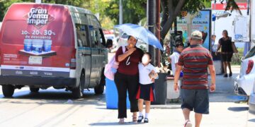Recomiendan prevenir el golpe de calor en Playa del Carmen