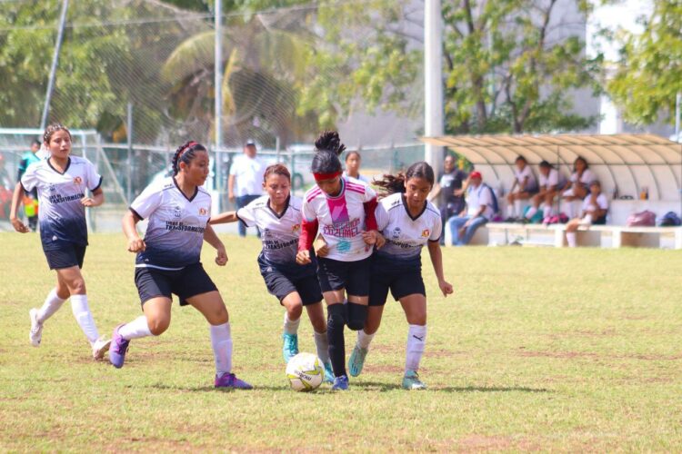 Destacan atletas quintanarroenses rumbo a Nacionales CONADE