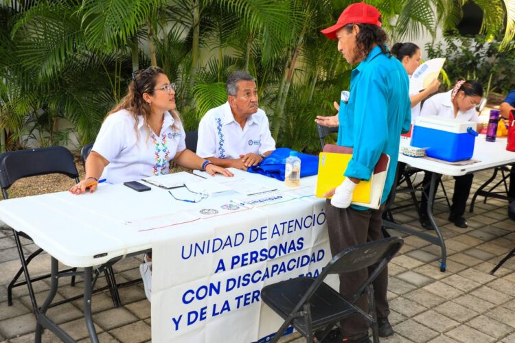 Buscan mayores oportunidades para personas con autismo en Playa del Carmen