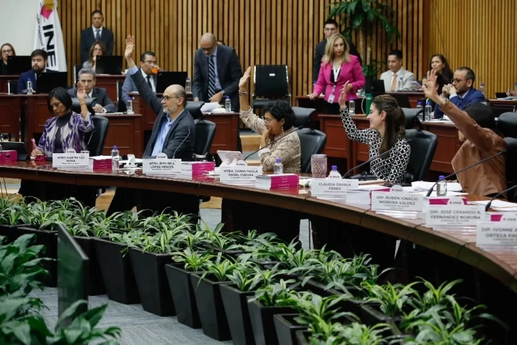 INE acuerda que segundo debate presidencial será el 28 de abril