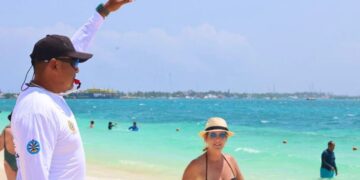 Isla Mujeres fortalece guardavidas para vacaciones de Semana Santa