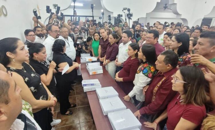 Registran Morena-PT-PVEM candidatos a presidentes municipales de Quintana Roo