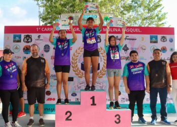 Registró gran participación carrera con causa en Puerto Morelos