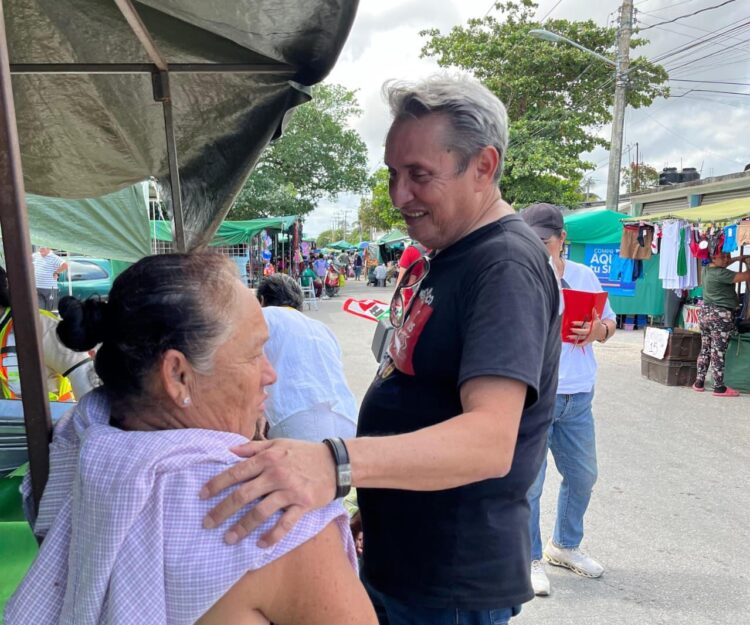 Promovera Luis Ross desde el Congreso un sistema de salud digno para todos