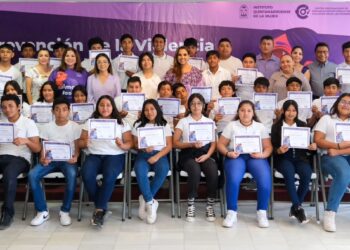 Concluyen estudiantes taller “Prevención de la Violencia contra las Mujeres”