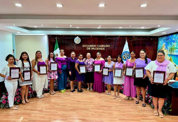 Impulsan participación y empoderamiento de isleñas con el Segundo Cabildo de Mujeres