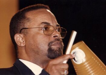 Defiendo el son a capa y espada