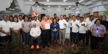 MC registra candidatos a diputados de mayoría ante el IEQROO