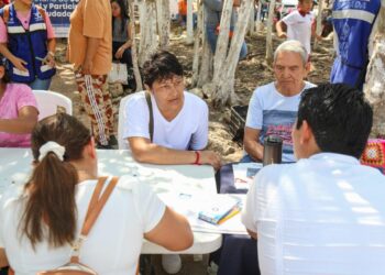 Acercan servicios a colonias de Playa del Carmen con jornada "Estoy Contigo"