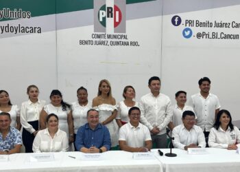 Presentan PRI-PAN plataforma de candidatos a diputados locales