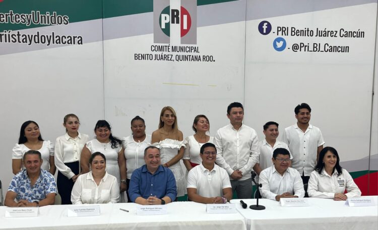 Presentan PRI-PAN plataforma de candidatos a diputados locales