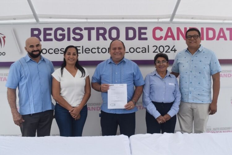 PAN registra candidatos a diputados pluris ante IEQROO